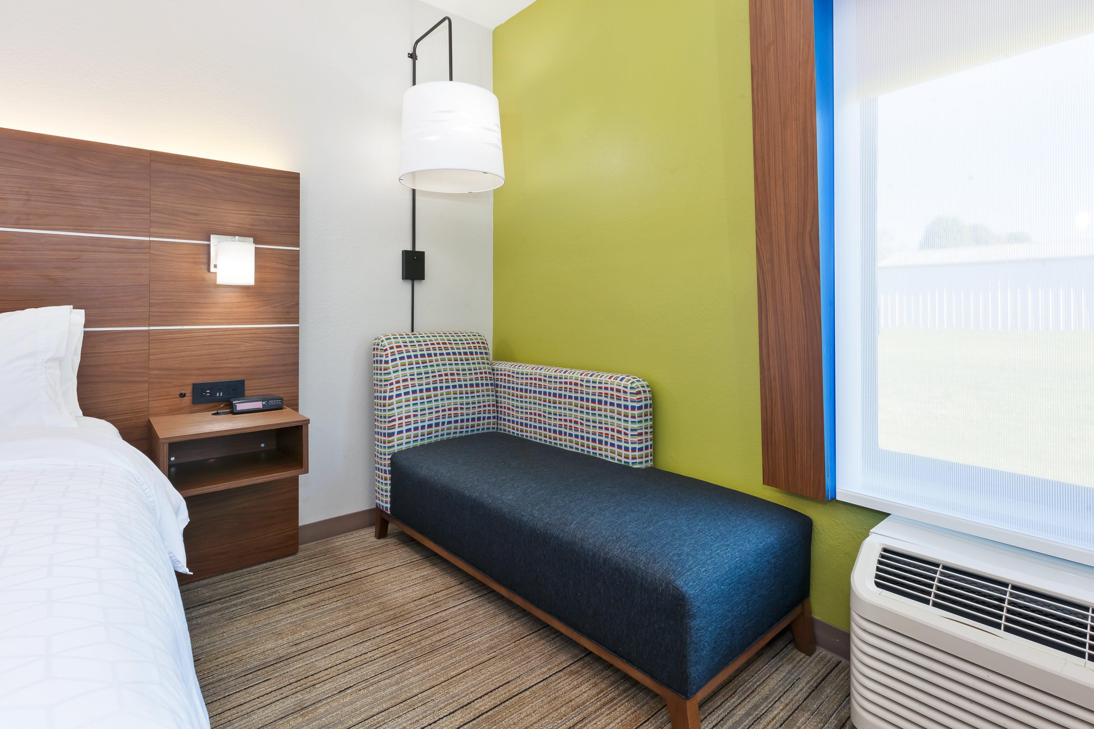 Express And By Ihg Hotel 3*